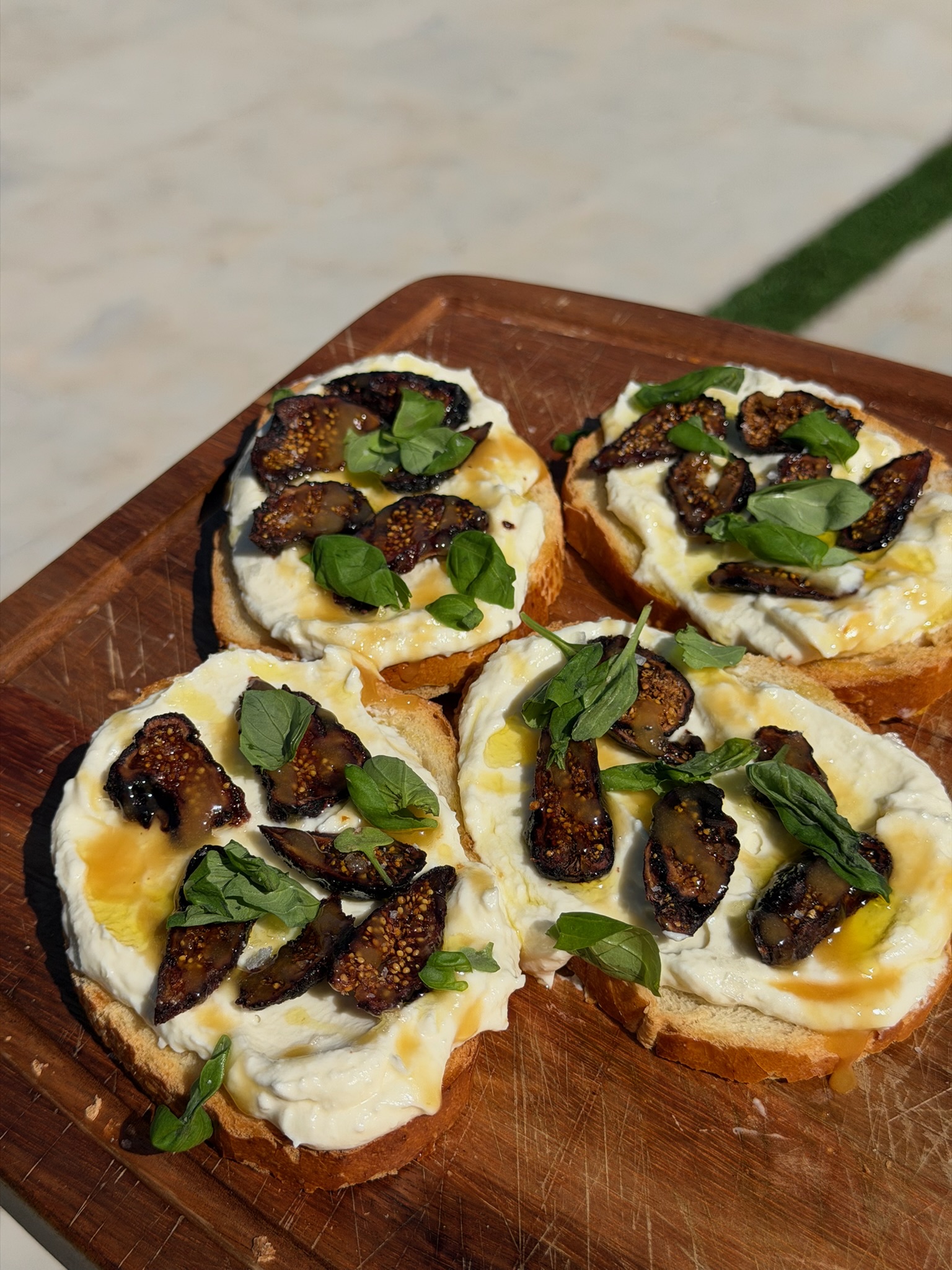 Creamy Whipped Ricotta & Feta Fig Crostini
